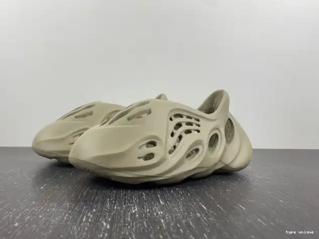hype Foam Adidas Yeezy Stone Salt GV6840 RNR 0511